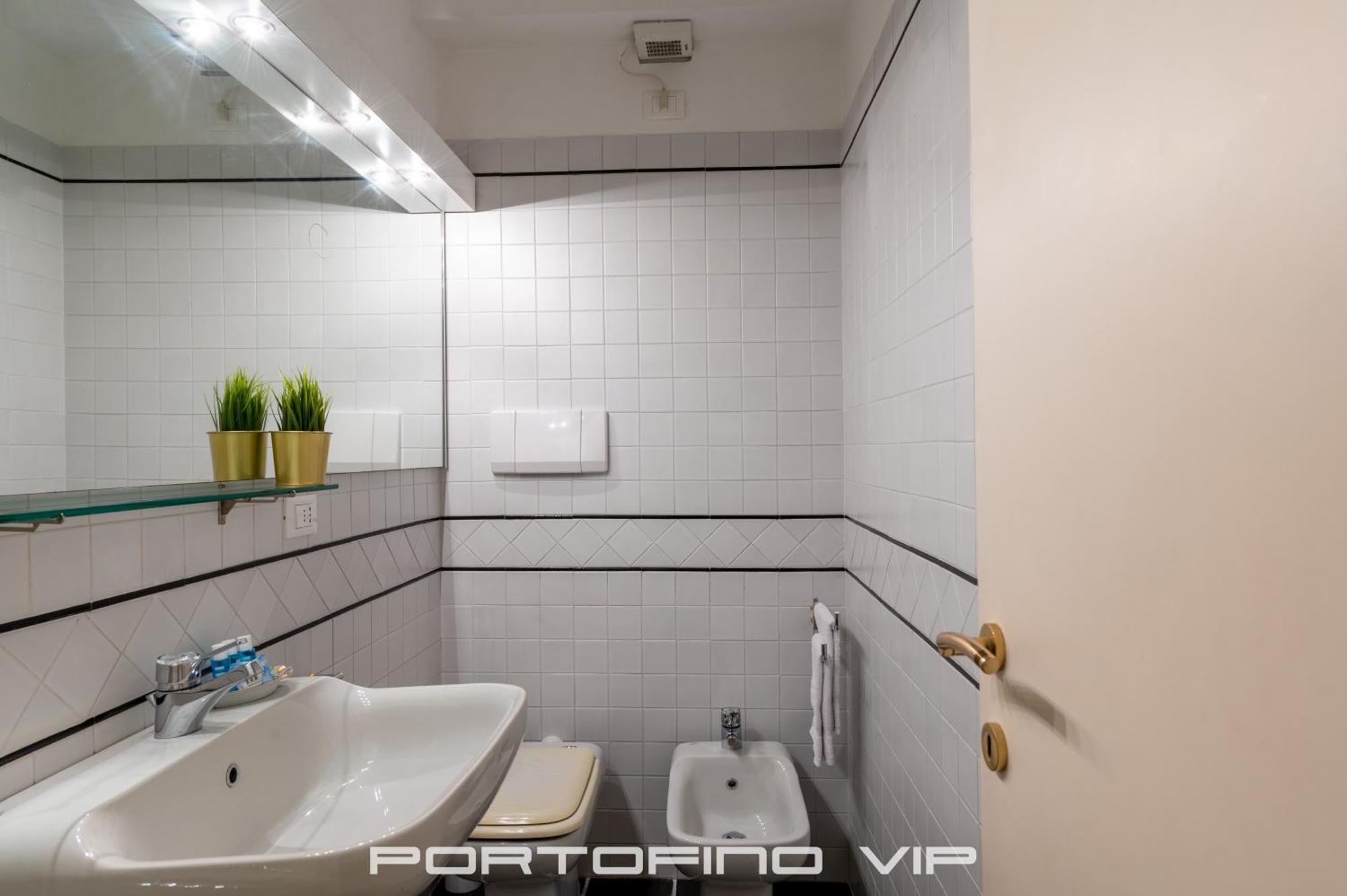 Your Window On By Portofinovip